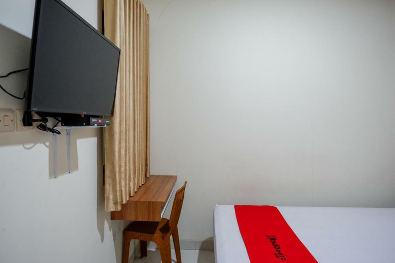 Reddoorz Near Living Plaza Purwokerto Hotel Exterior photo
